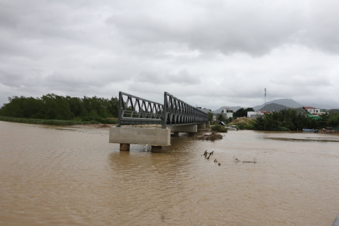 Hàng trăm hộ dân ở Nha Trang trông chờ cầu mới Ngọc Thảo
