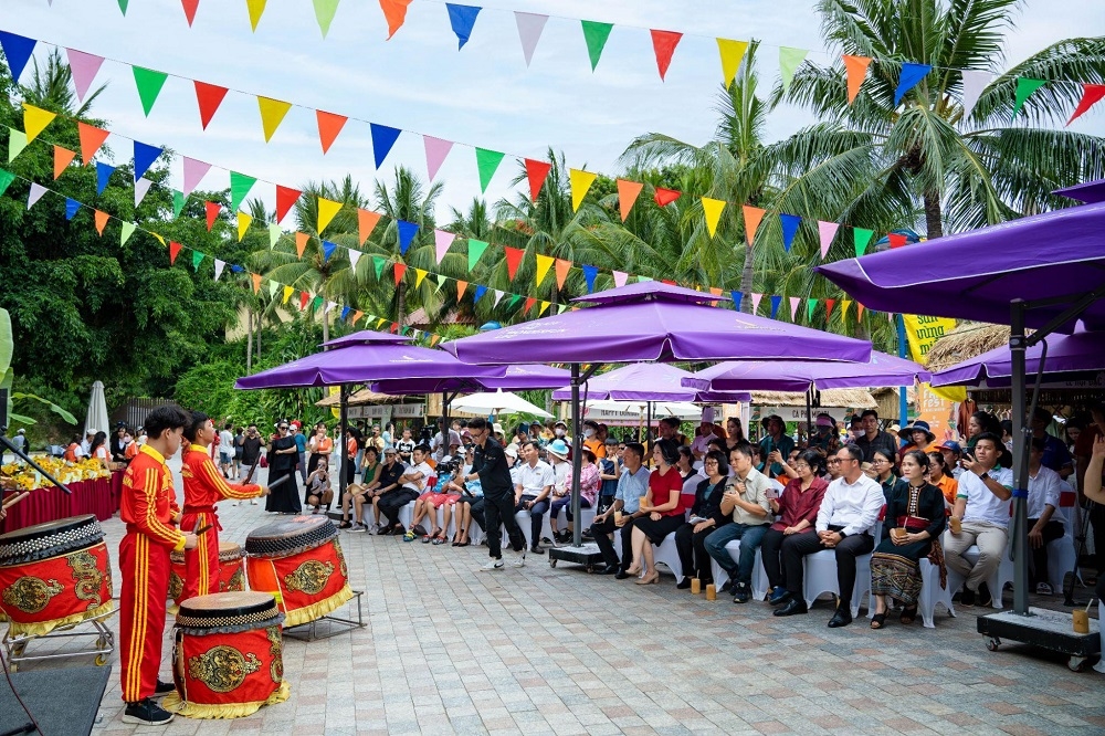 “Lễ hội đặc sản bản địa” VinWonders Nha Trang Mang tinh hoa sản vật Việt đến với du khách năm châu