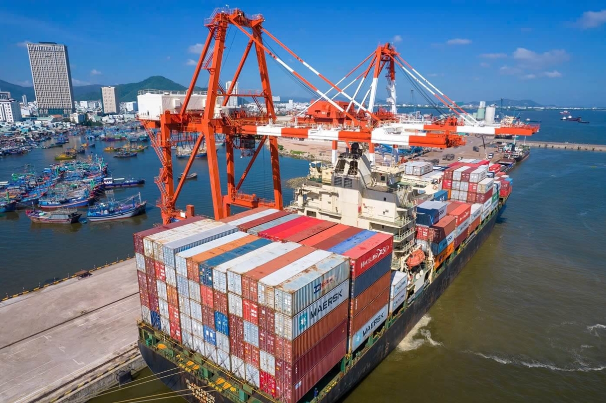 Ngày mai 25 12 , xét xử phúc thẩm vụ án kinh doanh thương mại giữa Vận tải biển Cửu Long và Cảng Quy Nhơn